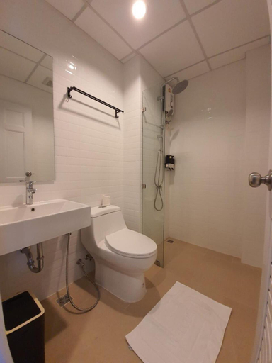 Bathroom 6