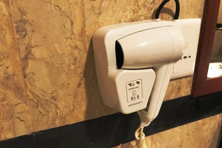 Amenities 27