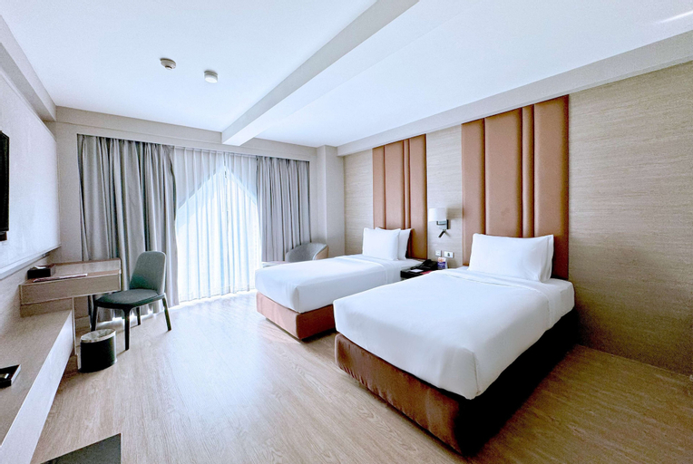 Bedroom 12