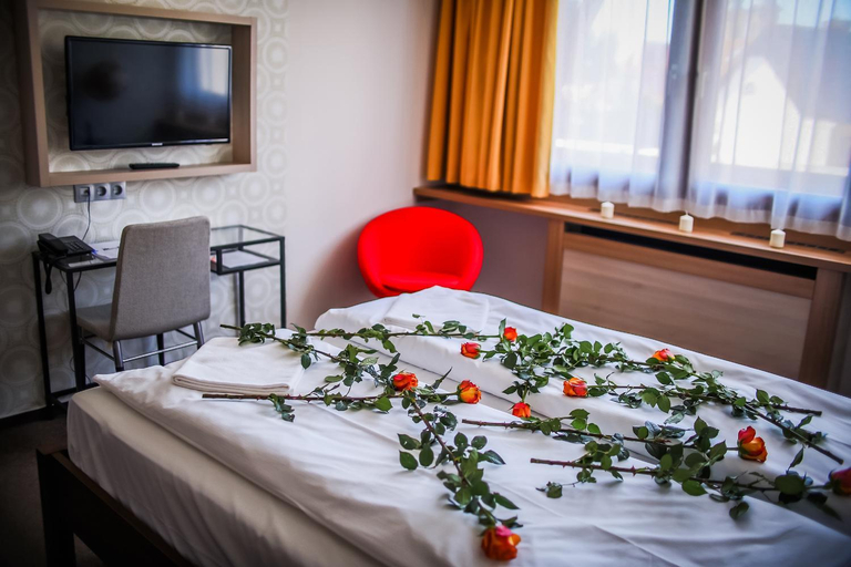 Bedroom 3, Imola Udvarhaz Hotel, Eger