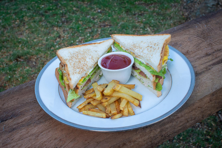 Food & Drinks 3, Serene Villa, Hildummulla