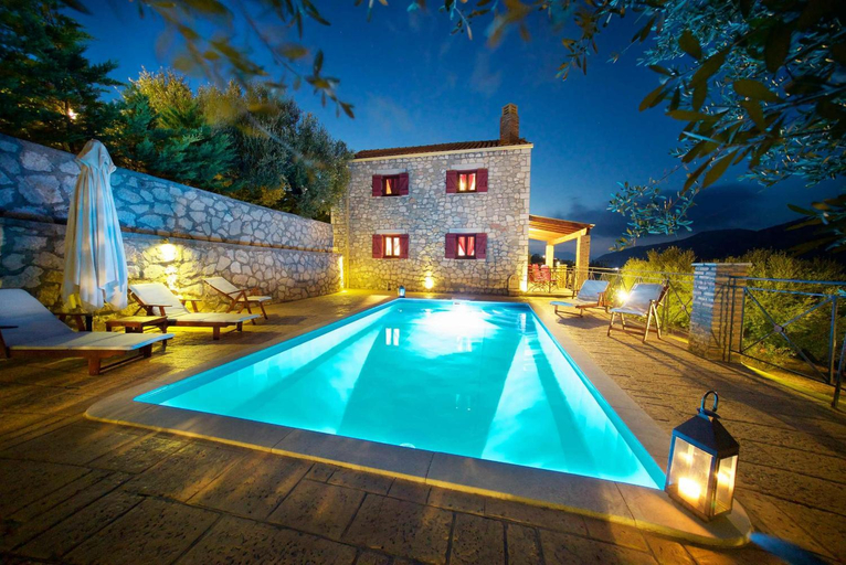 Exterior view 4, Pilikas Luxury Villas, Ionian Islands