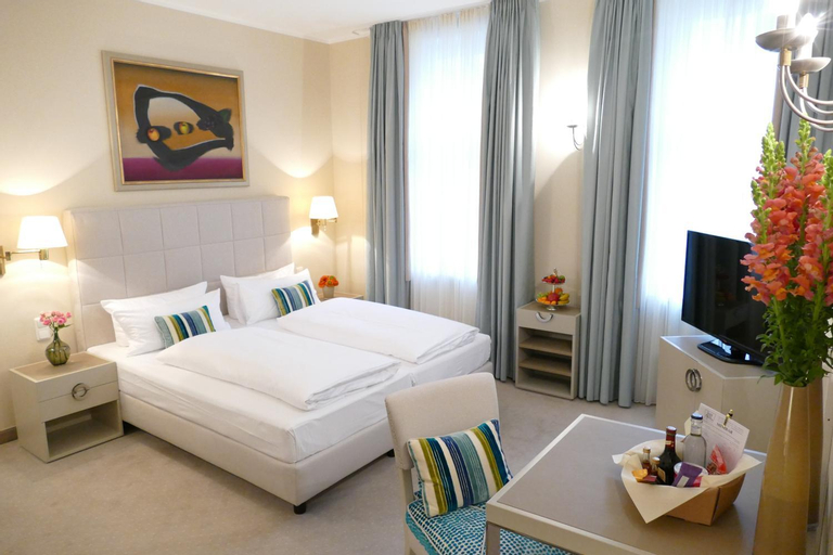 Bedroom 23