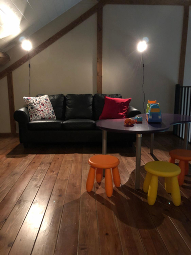 Others 5, Maison Flo, Luxembourg