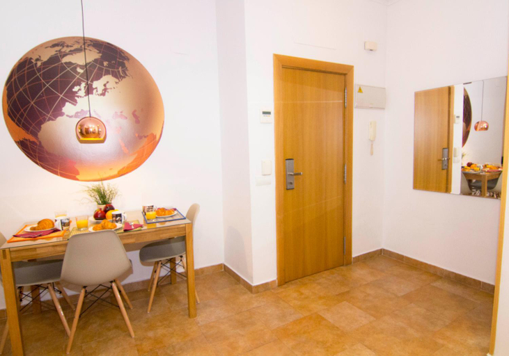 Others 5, Living Valencia Apartments - Merced, Valencia