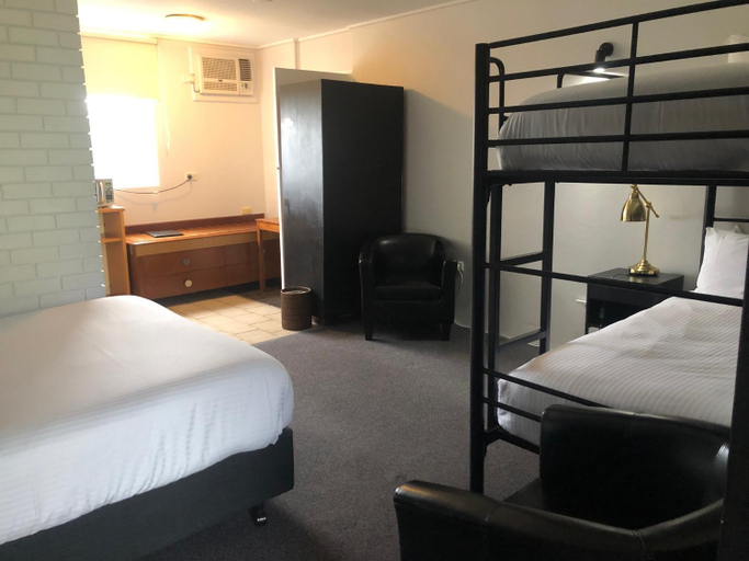 Bedroom 6