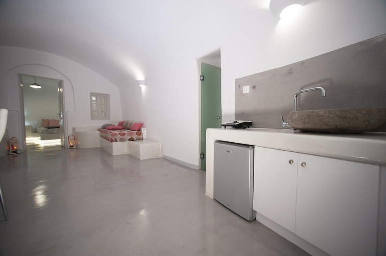 Others 3, Lefteris Traditional Rooms, South Aegean