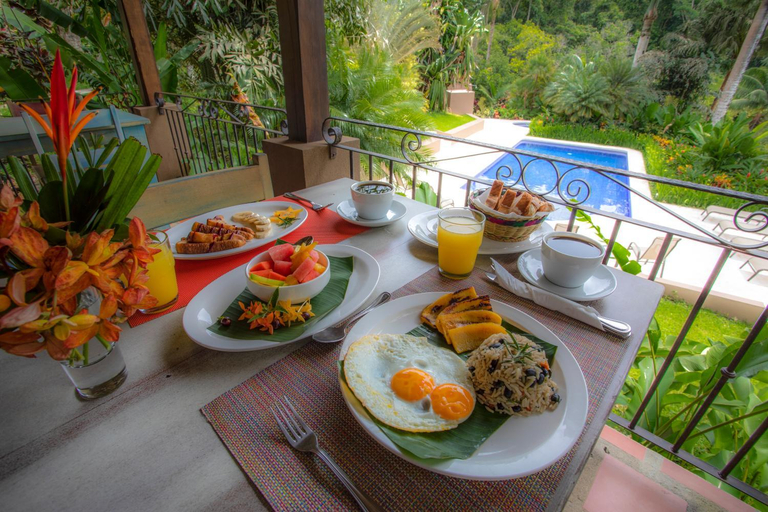 Food & Drinks, La Finca Lodge, San Carlos