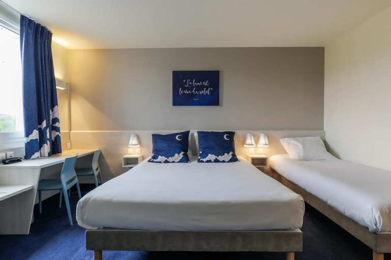 Bedroom 13