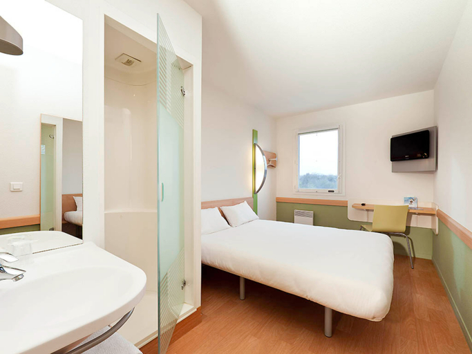 Bedroom 3, ibis budget Mantes la Jolie Sully, Yvelines
