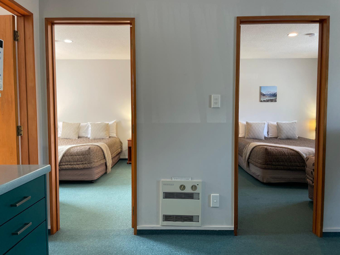 Bedroom 12