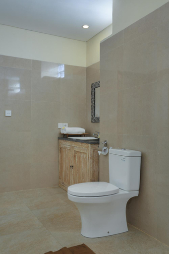 Bathroom 7