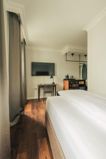 Bedroom 2, Bob W Mitte, Berlin