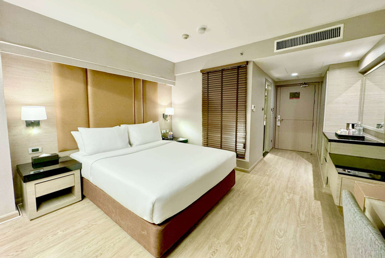 Bedroom 25