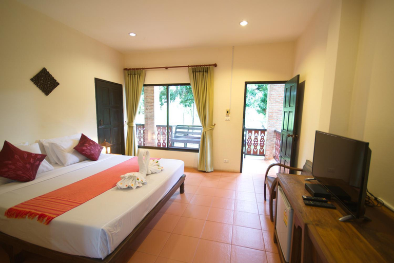 Bedroom 6