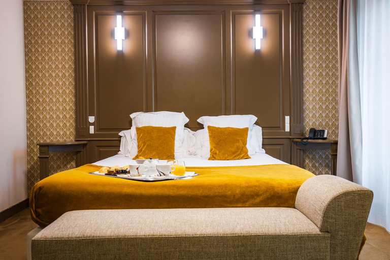 Bedroom 3, Grand Hôtel du Luxembourg & Spa, Calvados