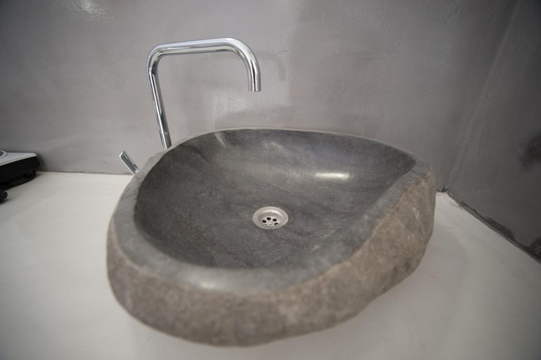 Bathroom 3, Lefteris Traditional Rooms, South Aegean