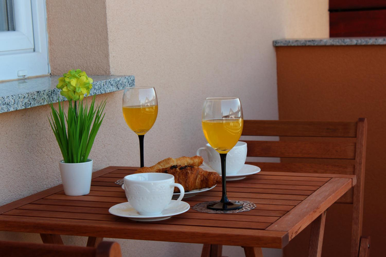 Food & Drinks, Neda Holiday House, Rakovica