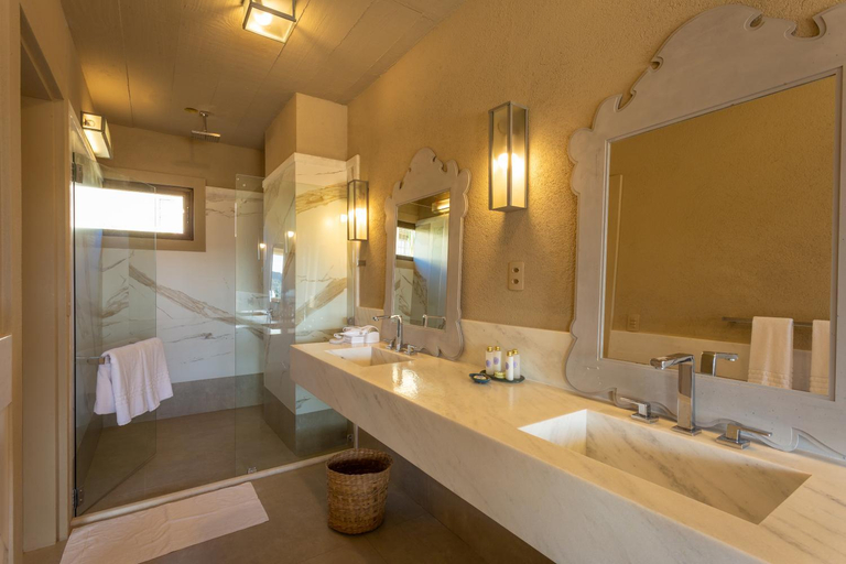 Bathroom 3, Quinta dos Manacas Pousada e Restaurante, Venda Nova do Imigrante