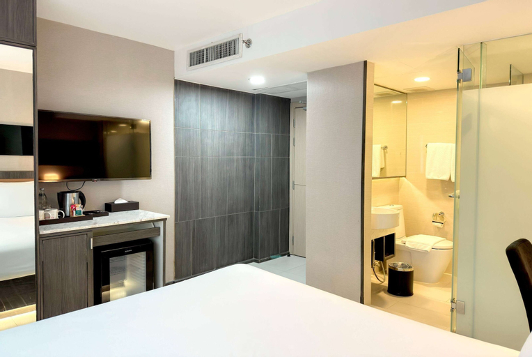 Bedroom 12