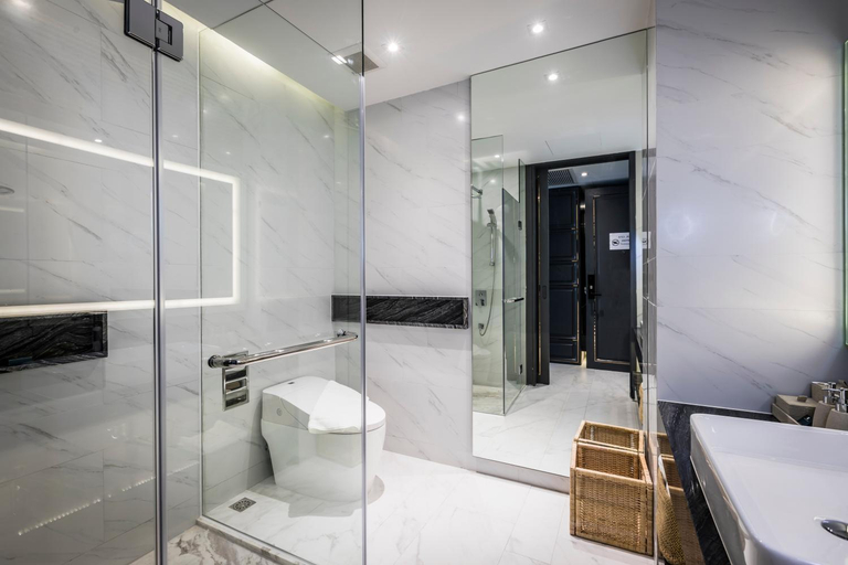 Bathroom 4