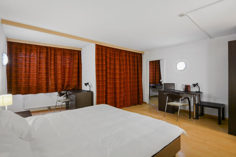 Bedroom 5