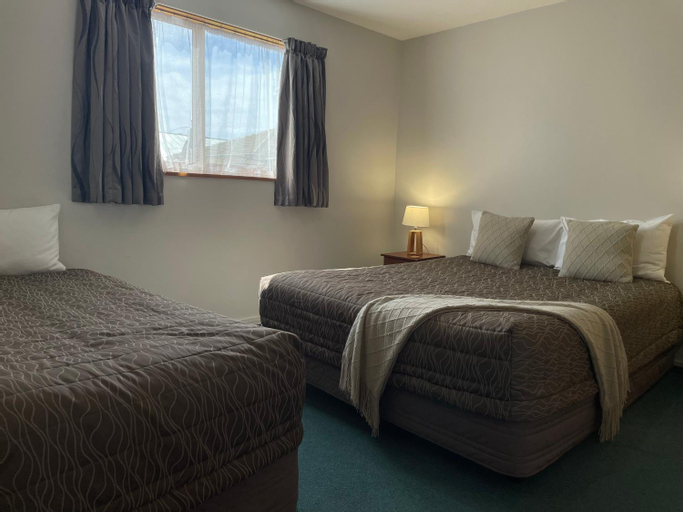 Bedroom 13