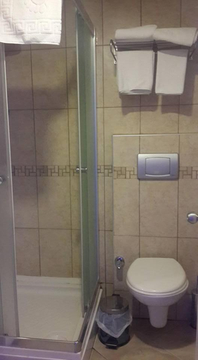 Bathroom 4, Antikhan Hotel, Konak