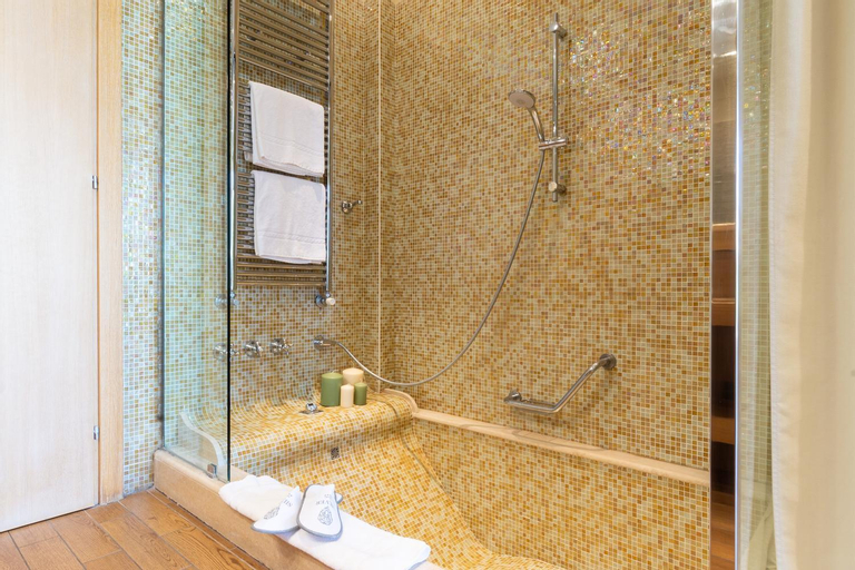 Bathroom 5