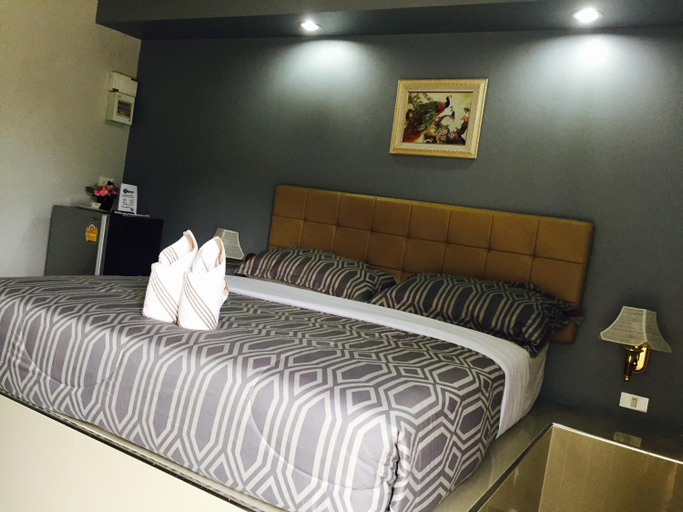Bedroom 2, Relax Resort, Banphot Phisai