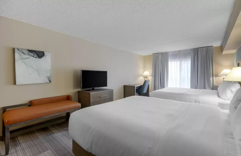 Bedroom 25
