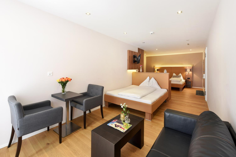 Bedroom 15