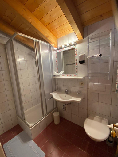 Bathroom 3, Landhaus Paradies Samnaun Spiss, Inn