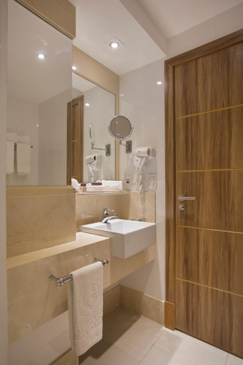 Bathroom 5, Hotel Atlantico Praia, Rio de Janeiro