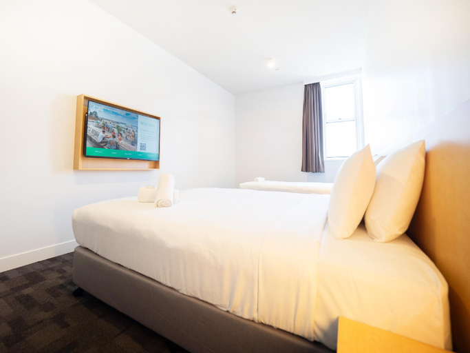 Bedroom 30