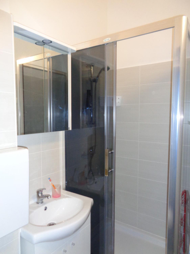 Bathroom 4, Apartments Kavan, Vodnjan