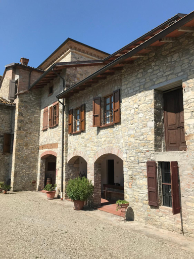 Exterior view 5, Torre Colombaia, Parma