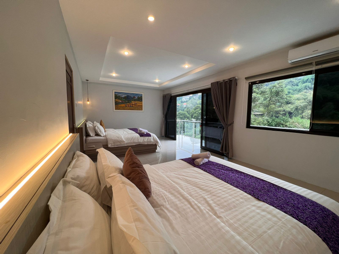 Bedroom 25