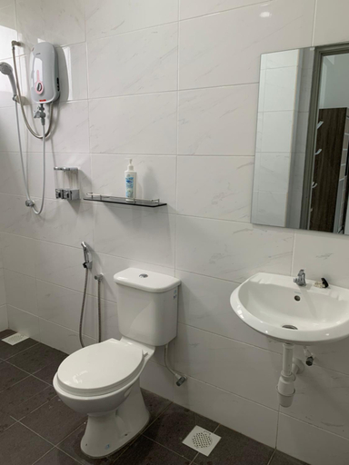 Bathroom 4, Izz Homestay Casa Kayangan @ Meru, Kinta