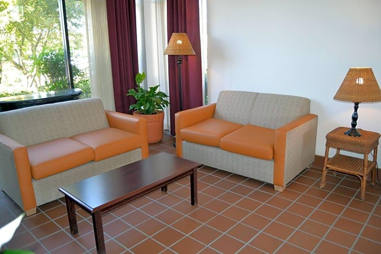 Public Area 5, Motel 6 Oakdale, CA, Stanislaus