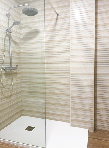 Bathroom 3, Villaprado, Pontevedra