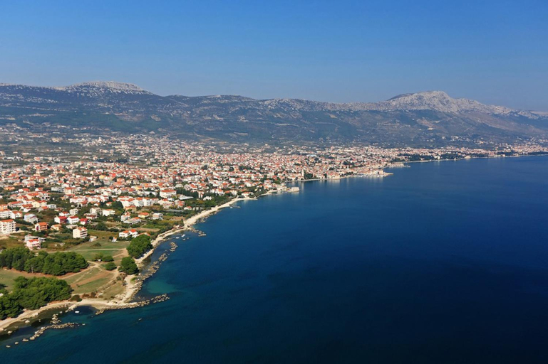 Others 3, Apartments Ukic with a large outdoor swimming pool, Kaštela