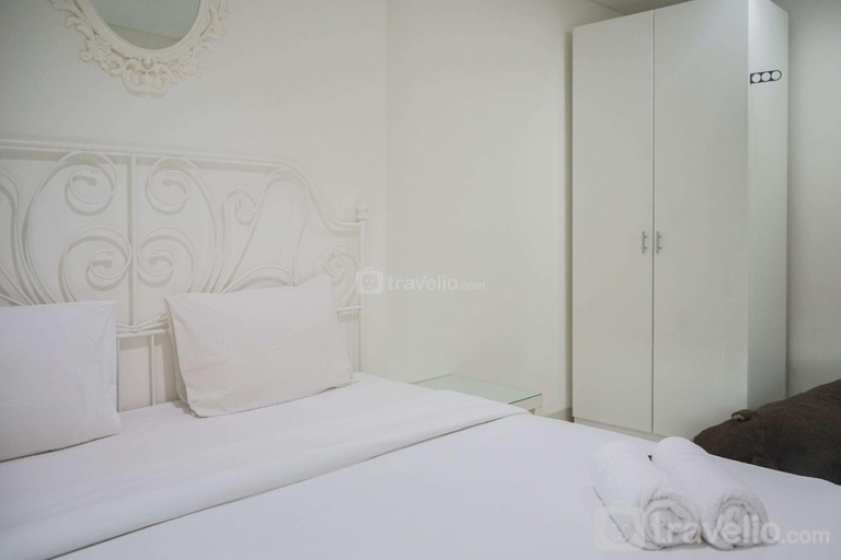 Bedroom 2, Cozy 1BR at Brooklyn Alam Sutera Apt By Travelio, Tangerang