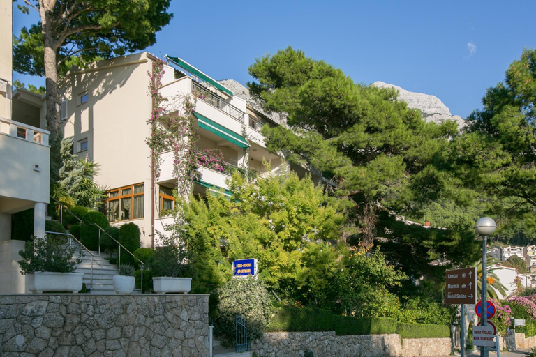 Entrance 3, Apartments Stanicic, Brela