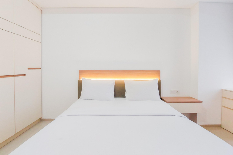 Bedroom 3, Cozy Living and Nice Studio at Pacific Garden Alam Sutera Apartment By Travelio, Tangerang