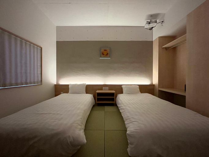 Bedroom 4, Guesthouse Iyonchi, Zamami