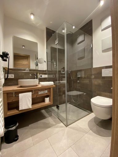 Bathroom 3, Poltnerhof, Weilheim-Schongau