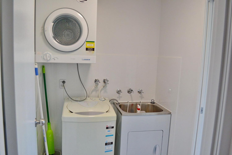 Ocean Breeze 8, Kempsey