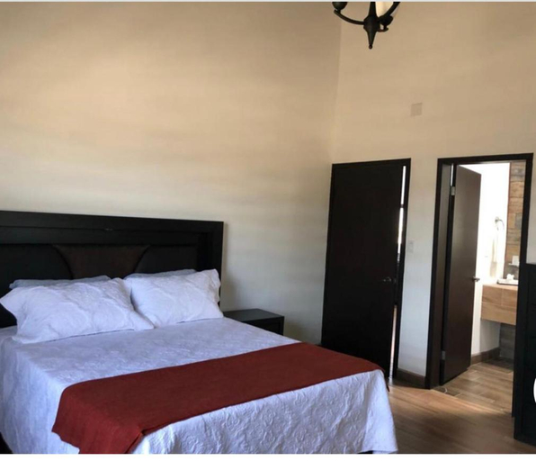 Bedroom 2, Flor de Cera, Ensenada