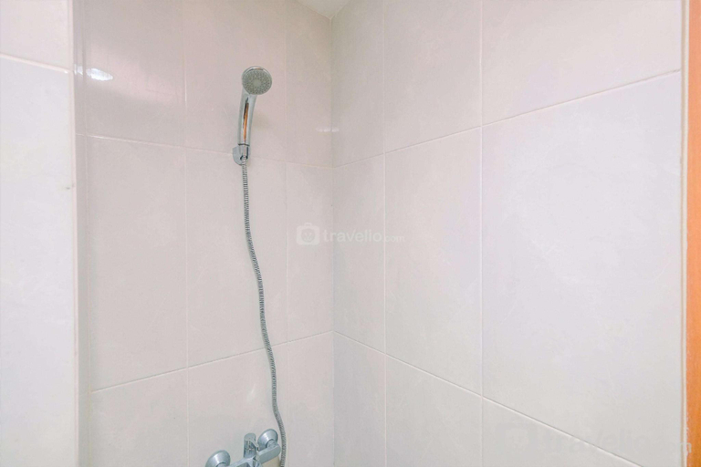 Others 3, Comfort 1BR at Evenciio Margonda By Travelio, Depok